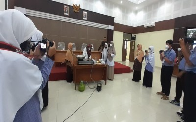 SMPIT Asy-Syukriyyah Adakan Kunjungan Belajar ke Balittro